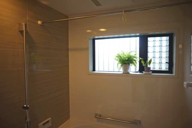 ステンレスバーの水垢に注意