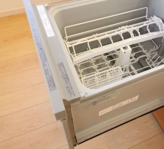 浅型（ミドルタイプ）の食洗機