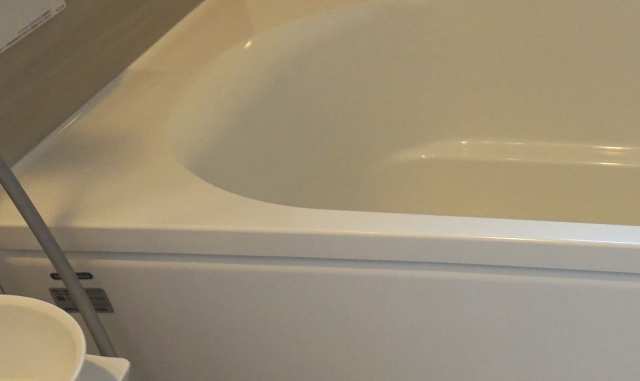エプロンの継ぎ目がないタカラの浴槽